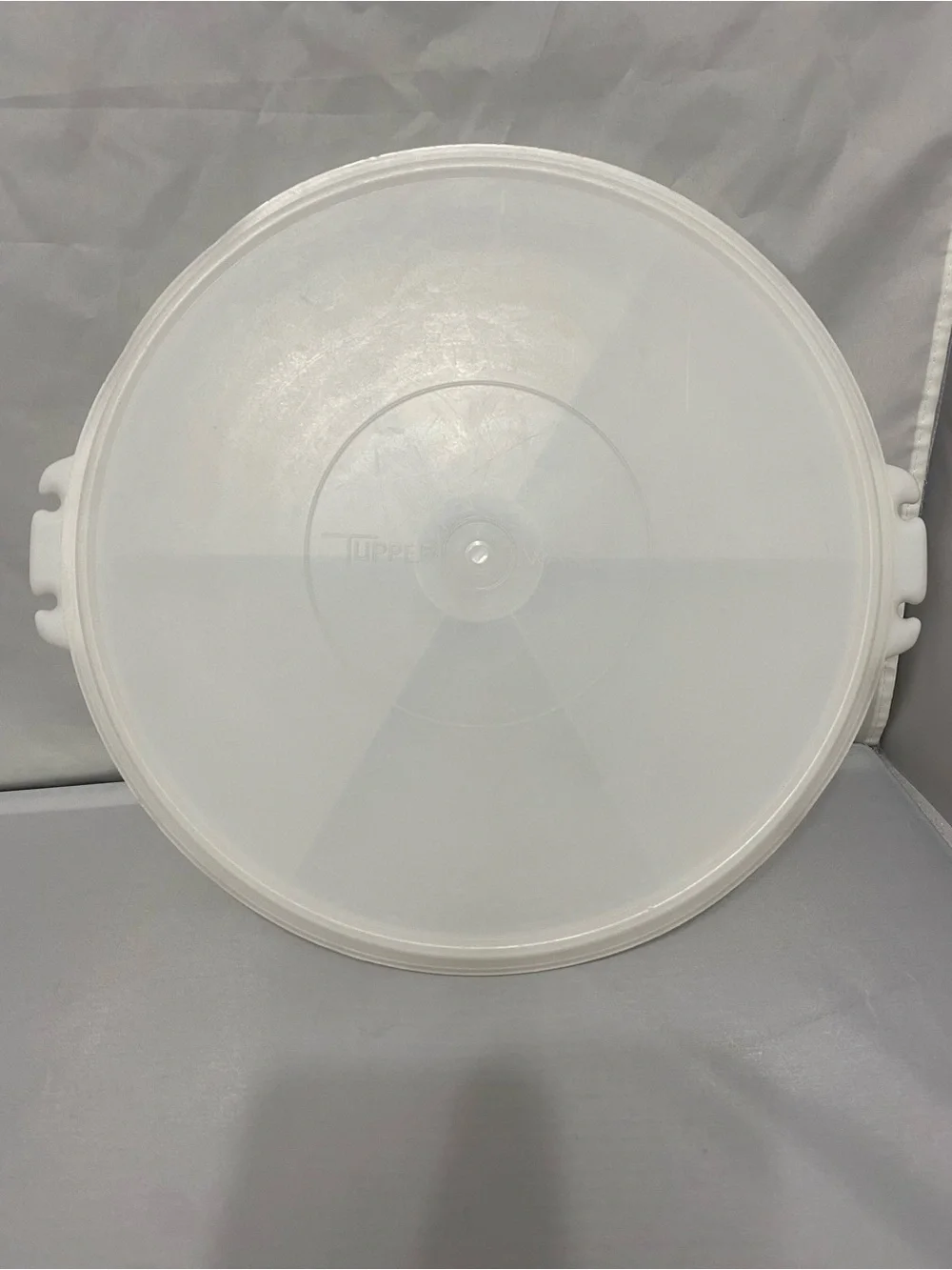 Tupperware Divided White Round Plastic Food Storage with Lid